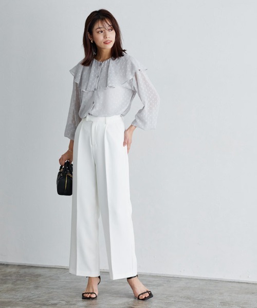 Pierrot(ピエロ)の「華奢ストラップサンダル(サンダル・レディース・ブルー/グレイッシュベージュ/ブラック・M/S/L/LL)」の14枚目の写真