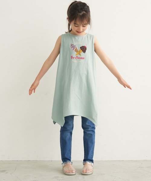 coca（coca）（コカ）の「キッズ　プリント付き変形ヘムチュニックタンクトップ（タンクトップ・キッズ・ライトグリーン/ライトベージュ・100/110/120/130/140）」の3枚目の写真