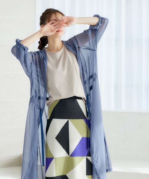 miclat（ミクラ）の「大きいサイズ　シアーフーディカーディガン　miclat（カーディガン/ボレロ・レディース・ブルー系/ピンクベージュ/ブラック・L～LL/3L～4L）」の16枚目の写真