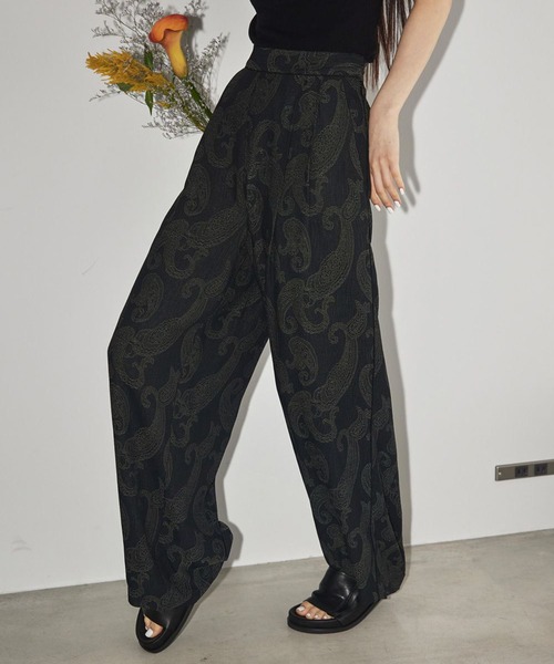 TODAYFUL(トゥデイフル)の「【TODAYFUL/トゥデイフル】ペイズリーラフパンツ(その他パンツ・レディース・ブラウン/ブラック・38/36)」の5枚目の写真