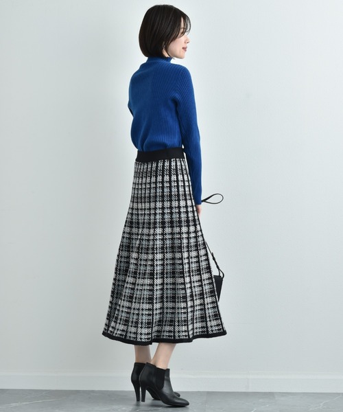 INTERPLANET（インタープラネット）の「パネルチェックニットプリーツスカート（スカート・レディース・ブラック/レッド・FREE）」の18枚目の写真