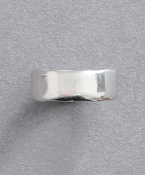 NOIR DE POUPEE（ノワールドプーペ）の「silver925 ボリュームスムース テクスチャー ピンキーリング (ニッケルフリー)（リング・レディース・シルバー/ゴールド・#5/#3）」の12枚目の写真