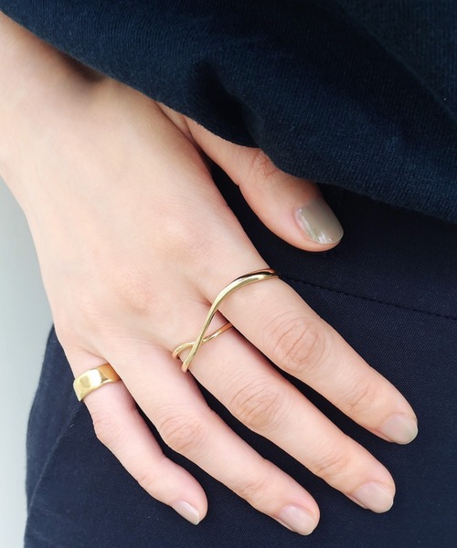 NOIR DE POUPEE（ノワールドプーペ）の「silver925 ボリュームスムース テクスチャー ピンキーリング (ニッケルフリー)（リング・レディース・シルバー/ゴールド・#5/#3）」の13枚目の写真