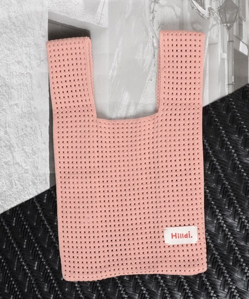 TONE SELECT GOODS（トーンセレクトグッズ）の「【float】カラバリ ニット編み風 ミニトートバッグ【9色展開】（トートバッグ・レディース・パープル/グリーン/ライトグリーン/レッド/ピンク/ブラック/アイボリー/ベビーピンク/ブルー・FREE）」の16枚目の写真