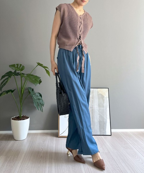 Jewelobe(ジュエローブ)の「2wayレースアップメッシュプルオーバー(ニット/セーター・レディース・ブラック/ブラウン/ホワイト/ベージュ・FREE)」の8枚目の写真