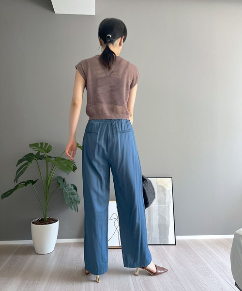 Jewelobe(ジュエローブ)の「2wayレースアップメッシュプルオーバー(ニット/セーター・レディース・ブラック/ブラウン/ホワイト/ベージュ・FREE)」の12枚目の写真