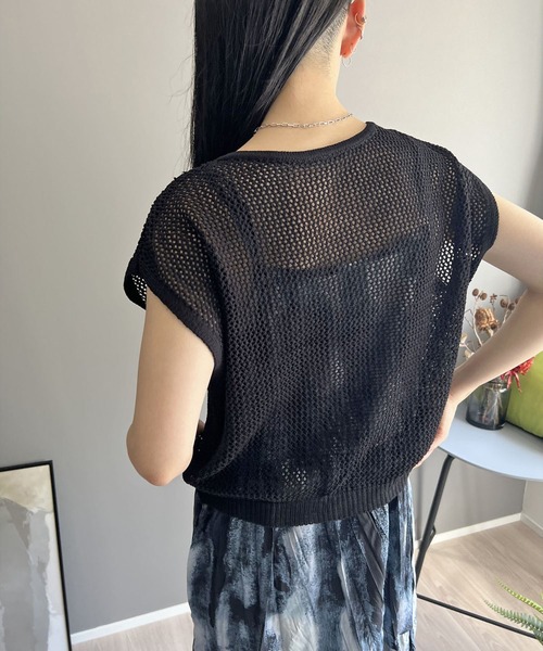 Jewelobe(ジュエローブ)の「2wayレースアップメッシュプルオーバー(ニット/セーター・レディース・ブラック/ブラウン/ホワイト/ベージュ・FREE)」の18枚目の写真
