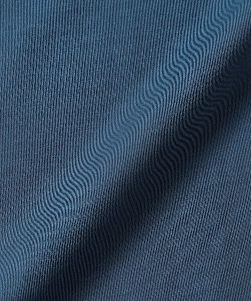 SHIPS(シップス)の「* 〈洗濯機可能〉ショルダー ギャザー ラウンド へム ロング スリーブ TEE ◇(Tシャツ/カットソー・レディース・チャコールグレー/ブルー系/オフホワイト・SMALL/MEDIUM)」の9枚目の写真