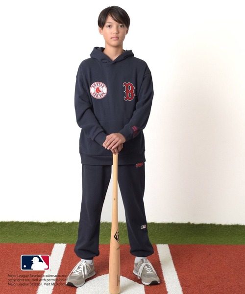 GLAZOS(グラソス)の「【MLB】裏毛チーム刺しゅうワッペン付きパーカー(パーカー・キッズ・ブルー/グレー/ネイビー/ブラック/グリーン・140cm/150cm/160cm/170cm)」の9枚目の写真