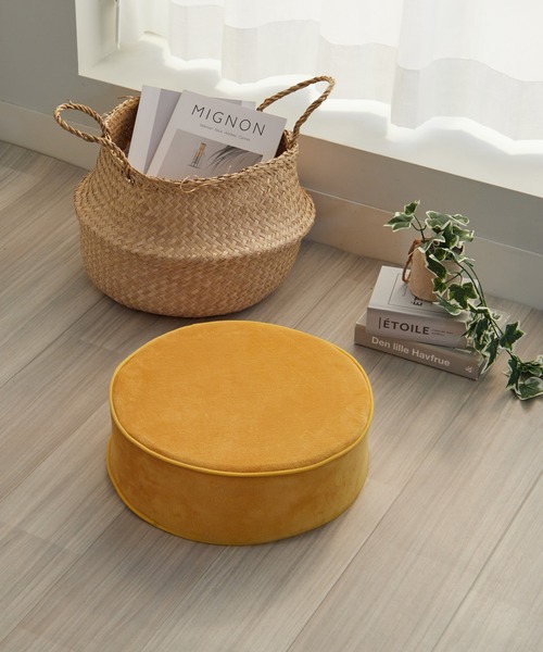 iellio（イエリオ）の「便利な極厚フロアクッション（クッション/クッションカバー・レディース・ベージュ/ライトブルー/ブラウン/ネイビー/サーモンピンク/イエロー/ライトグレー・F）」の7枚目の写真