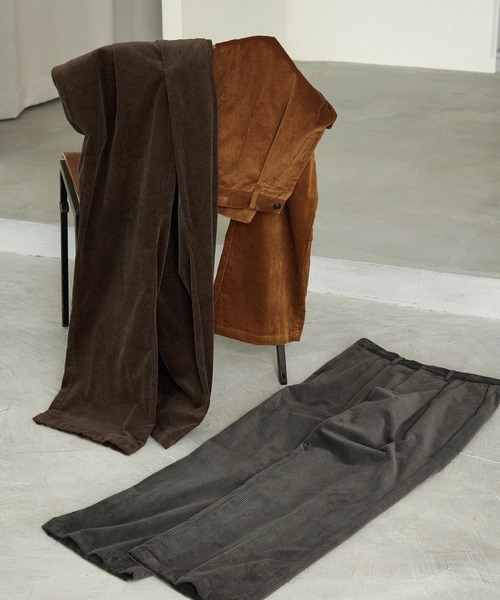 EMMA CLOTHES(エマクローズ)の「ヘビーウェイトコーデュロイ ストレート タックワイドスラックス EMMA CLOTHES(スラックス・メンズ・ダークブラウン/キャメル/オリーブ・M/L)」の11枚目の写真