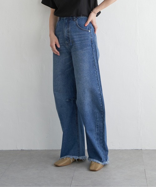 notch.(ノッチ)の「カーブデニムパンツ(デニムパンツ・レディース・ブラック/スカイブルー/インディゴブルー・L/M/S)」の11枚目の写真