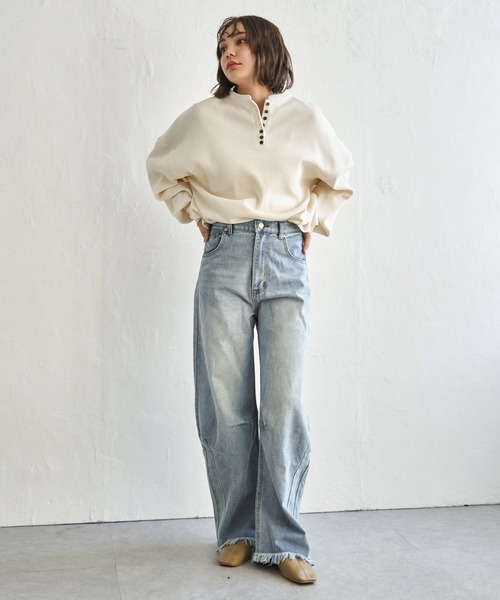 notch.(ノッチ)の「カーブデニムパンツ(デニムパンツ・レディース・ブラック/スカイブルー/インディゴブルー・L/M/S)」の18枚目の写真