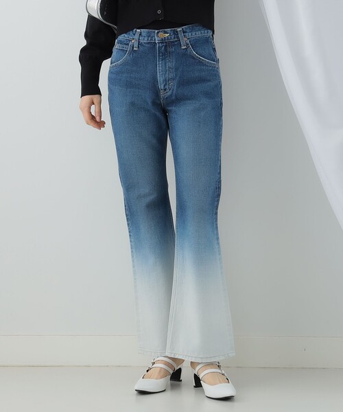 Ray BEAMS(レイビームス)の「Lee / FLARE DENIM(デニムパンツ・レディース・その他・SMALL/MEDIUM/X-SMALL)」の4枚目の写真