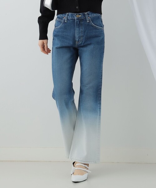 Ray BEAMS(レイビームス)の「Lee / FLARE DENIM(デニムパンツ・レディース・その他・SMALL/MEDIUM/X-SMALL)」の5枚目の写真