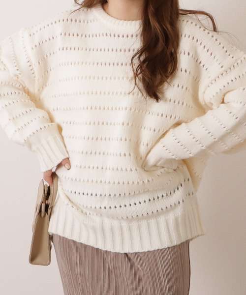 Lace Ladies(レースレディース)の「アイレットゆるニット長袖プルオーバー(ニット/セーター・レディース・ベージュ/ブラック/ブルー/アイボリー・FREE)」の7枚目の写真