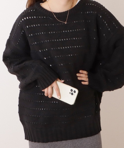 Lace Ladies(レースレディース)の「アイレットゆるニット長袖プルオーバー(ニット/セーター・レディース・ベージュ/ブラック/ブルー/アイボリー・FREE)」の10枚目の写真