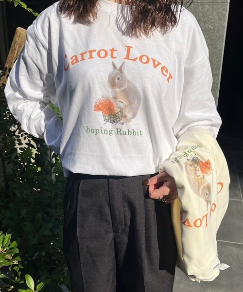 cuorequal(クオレコール)の「ウサギプリントロンT(Tシャツ/カットソー・レディース・A/ホワイト/アイボリー/B・LARGE/X-LARGE/MEDIUM)」の3枚目の写真