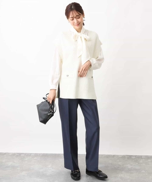 MK MICHEL KLEIN（エムケーミッシェルクラン）の「デニムライクストレートワイドパンツ/洗える（デニムパンツ・レディース・ネイビー/アイボリー・38）」の9枚目の写真