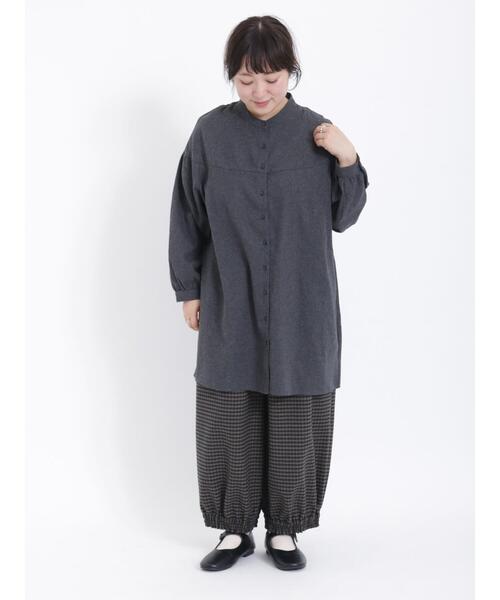 Samansa Mos2（サマンサ モスモス）の「ラウンド切替チュニック（チュニック・レディース・ベージュ/チャコールグレー/グレー/サックスブルー・F）」の15枚目の写真