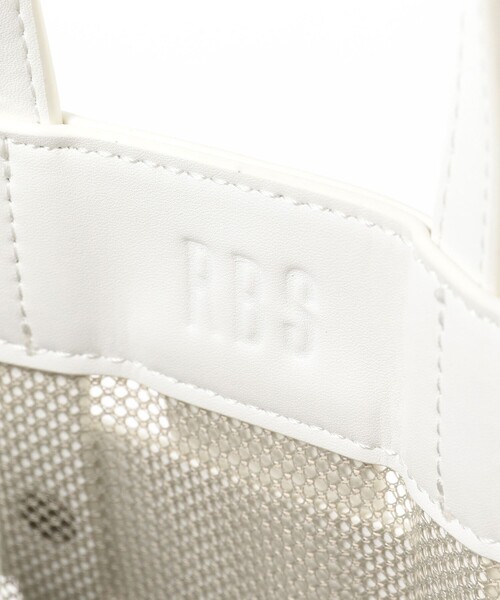 Ray BEAMS(レイビームス)の「RBS / リサイクル レザー メッシュ バッグ(ショルダーバッグ・レディース・ホワイト/ブラック・ONE SIZE)」の9枚目の写真