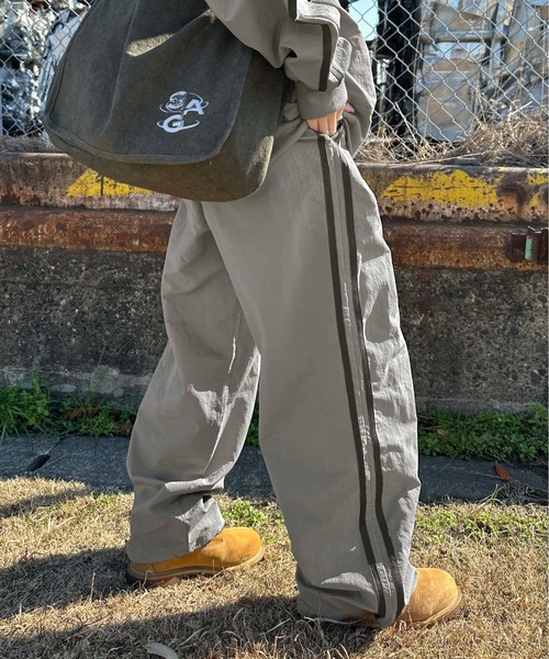 sedacle(セダクル)の「サイドラインナイロンパンツ【SETUP着用可能】(その他パンツ・メンズ・ボルドー/ブラック/グレー・SMALL/MEDIUM/LARGE)」の9枚目の写真