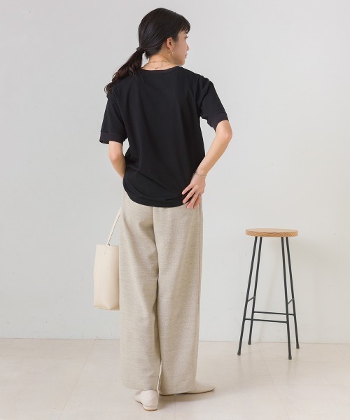 Bou Jeloud(ブージュルード)の「箔BOXロゴTシャツ(Tシャツ/カットソー・レディース・オフホワイト/ブラック・FREE)」の19枚目の写真