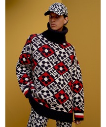 TOMMY HILFIGER（トミーヒルフィガー）の「TH X RQ モノグラムタートルネックセーター（ニット/セーター・メンズ）」