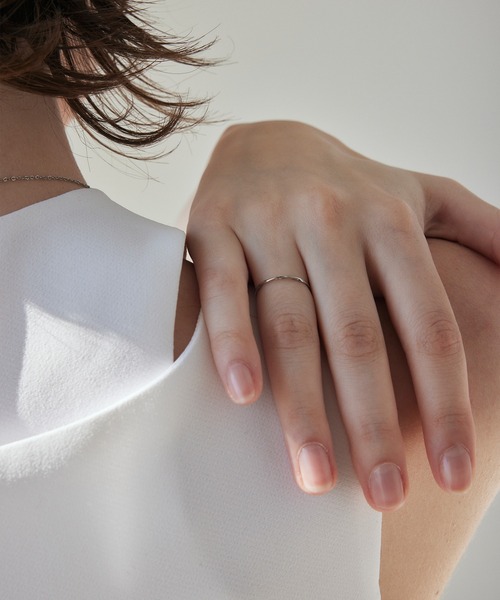 CENE（セネ）の「【CENE】セネ/ブロードツイストリング（リング・レディース・シルバー/ゴールド・#9/#11/#13/#12/#14）」の12枚目の写真