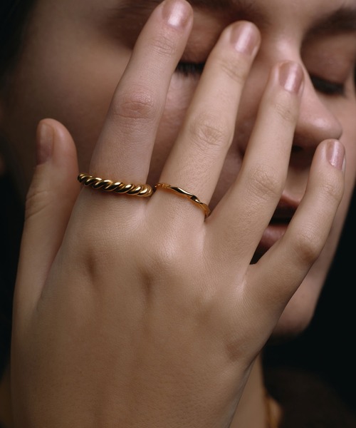 CENE（セネ）の「【CENE】セネ/ブロードツイストリング（リング・レディース・シルバー/ゴールド・#9/#11/#13/#12/#14）」の21枚目の写真