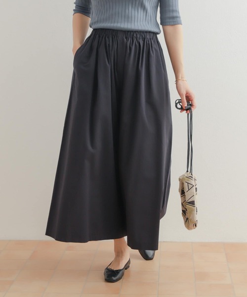 URBAN RESEARCH DOORS（アーバンリサーチドアーズ）の「レーヨンコットンギャザーワイドパンツ（その他パンツ・レディース・カーキ/ネイビー・SMALL/MEDIUM）」の19枚目の写真