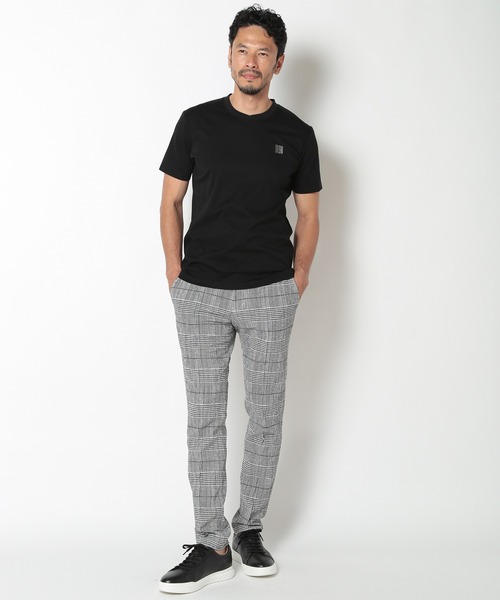 MEN'S BIGI（メンズビギ）の「ラインストーンクルーネックTシャツ（Tシャツ/カットソー・メンズ・ブラック/ホワイト・03/02/01）」の7枚目の写真