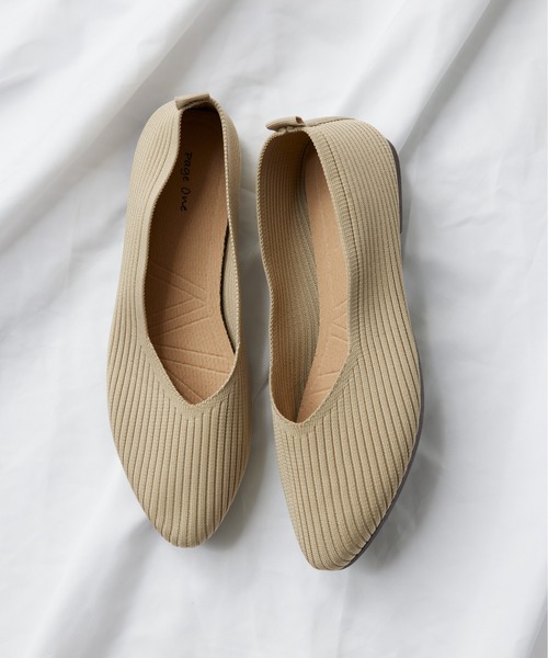 SETUP7(セットアップセブン)の「【SETUP7】Vカットニットパンプス フラットパンプス ぺたんこシューズ GLR(パンプス・レディース・ブラック/グレイッシュベージュ/ホワイト/ベージュ/その他1・L/M/S)」の1枚目の写真