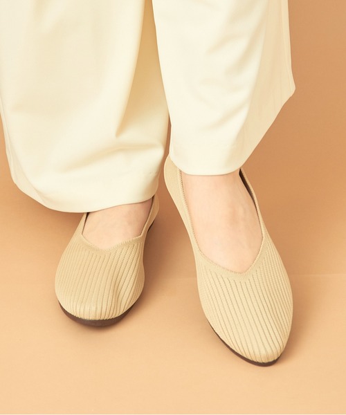 SETUP7(セットアップセブン)の「【SETUP7】Vカットニットパンプス フラットパンプス ぺたんこシューズ GLR(パンプス・レディース・ブラック/グレイッシュベージュ/ホワイト/ベージュ/その他1・L/M/S)」の13枚目の写真