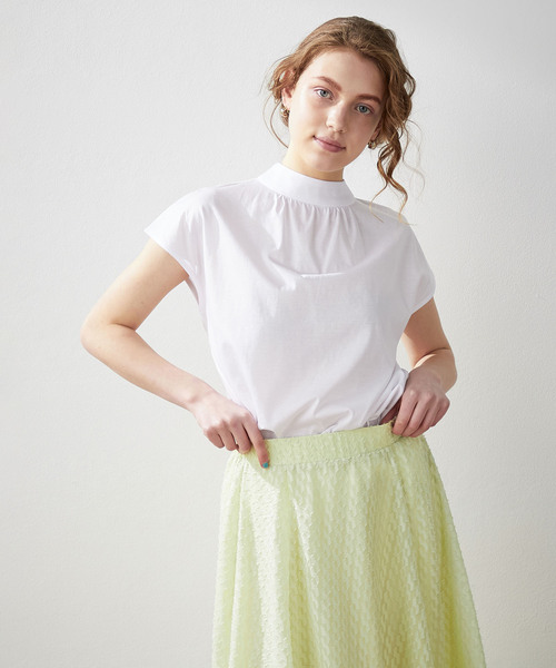 LE SOUK HOLIDAY(ルスークホリデー)の「【接触冷感】ギャザーネックフレンチスリーブTシャツ(Tシャツ/カットソー・レディース・オフホワイト/ブルー/ネイビー/ブラック・M/L)」の18枚目の写真