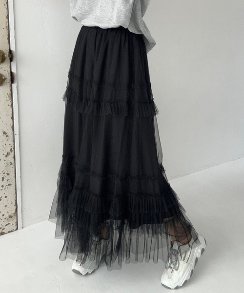 LAUIR（ラウアー）の「チュールフリルフレアスカート（スカート・レディース・ダークグレー/アイボリー/ブラック・LARGE/MEDIUM）」の2枚目の写真