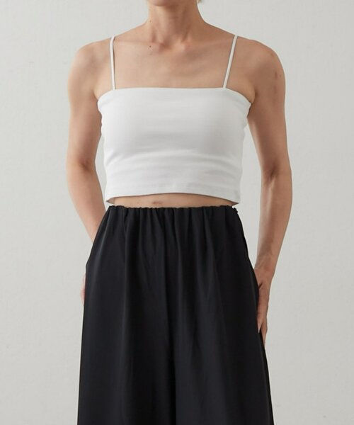 earthy（アーシー）の「【抗菌防臭】オーガニックコットンカップ付きクロップドキャミソール（キャミソール・レディース・ブラック/オフホワイト/グレー/ホワイト・SMALL/MEDIUM）」の11枚目の写真