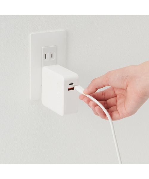 無印良品（ムジルシリョウヒン）の「やわらかくて絡まりにくいライトニングケーブル１ｍ　ＵＳＢ－Ｃ／Ｌｉｇｈｔｎｉｎｇ　白／ＭＪ－ＵＣ１ＣＴＬ－Ｗ（生活家電・メンズ・ホワイト・FREE）」の3枚目の写真