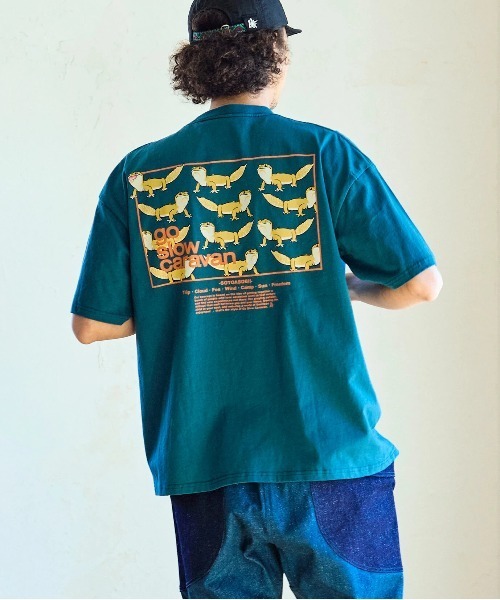 go slow caravan（ゴースローキャラバン）の「USA/C スクエアLOGOバックプリントゆったりTEE（Tシャツ/カットソー・メンズ・イエロー/ブルーグリーン/バイオレット/ホワイト・X-LARGE/LARGE/MEDIUM/SMALL）」の4枚目の写真