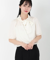 STRAWBERRY-FIELDS（ストロベリーフィールズ）の「セレモニー・オフィスシーンにおすすめなアイテム　フリルカラーリボンブラウス（Tシャツ/カットソー）」