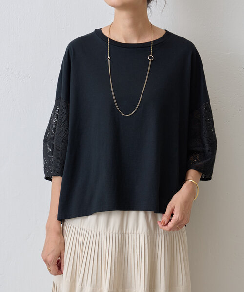 美品 2024S/S BEARDSLEY ビアズリー 袖レースカットソー 黒 美品2024S/S BEARDSLEY ビアズリー 袖レースカットソー 黒