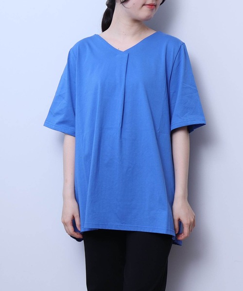 MB mint breeze(エムビーミントブリーズ)の「【L~5L 大きいサイズ】コットン天竺バックプリーツカットソー(Tシャツ/カットソー・レディース・ブラック/オフホワイト/ブルー・3L/4L/5L/LL/L)」の1枚目の写真