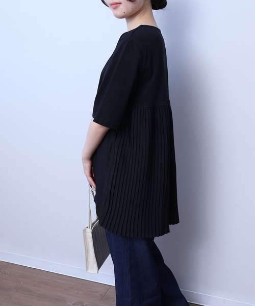 MB mint breeze(エムビーミントブリーズ)の「【L~5L 大きいサイズ】コットン天竺バックプリーツカットソー(Tシャツ/カットソー・レディース・ブラック/オフホワイト/ブルー・3L/4L/5L/LL/L)」の9枚目の写真
