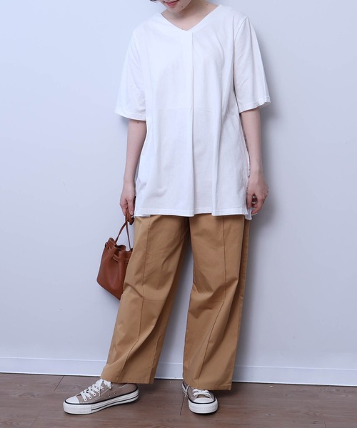 MB mint breeze(エムビーミントブリーズ)の「【L~5L 大きいサイズ】コットン天竺バックプリーツカットソー(Tシャツ/カットソー・レディース・ブラック/オフホワイト/ブルー・3L/4L/5L/LL/L)」の10枚目の写真