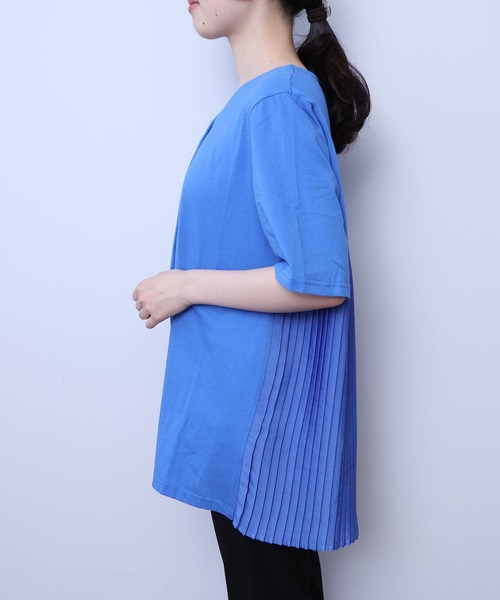 MB mint breeze(エムビーミントブリーズ)の「【L~5L 大きいサイズ】コットン天竺バックプリーツカットソー(Tシャツ/カットソー・レディース・ブラック/オフホワイト/ブルー・3L/4L/5L/LL/L)」の16枚目の写真