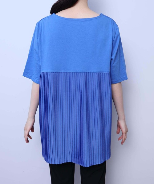 MB mint breeze(エムビーミントブリーズ)の「【L~5L 大きいサイズ】コットン天竺バックプリーツカットソー(Tシャツ/カットソー・レディース・ブラック/オフホワイト/ブルー・3L/4L/5L/LL/L)」の17枚目の写真