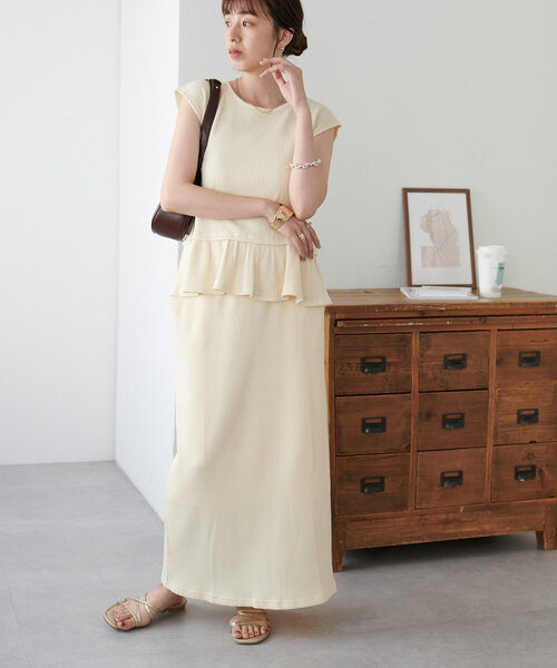 DISCOAT（ディスコート）の「【WEB限定】ワッフルトップススカートセットアップ（ワンピース・レディース・ブラック/アイボリー・MEDIUM）」の4枚目の写真