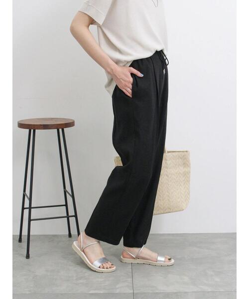 Samansa Mos2 blue（サマンサモスモスブルー）の「【接触冷感】麻レーヨンテーパードパンツ（その他パンツ・レディース・キナリ/ブラック/ブルー/カーキ・F）」の3枚目の写真