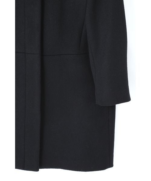 NATURAL BEAUTY BASIC（ナチュラルビューティーベーシック）の「【andGIRL 12月号掲載】ビーバーロングコート（その他アウター・レディース・ベージュ系その他/ブラック・MEDIUM/SMALL/LARGE）」の4枚目の写真