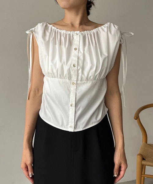 CAPRICIEUX LE'MAGE(カプリシューレマージュ)の「袖リボンギャザーブラウス(シャツ/ブラウス・レディース・ブルー/ホワイト/ブラック・FREE)」の11枚目の写真